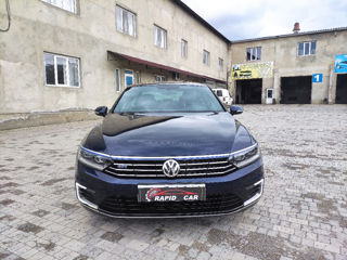 Volkswagen Passat foto 2