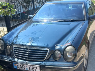 Mercedes E-Class