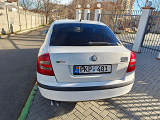 Skoda Octavia foto 6