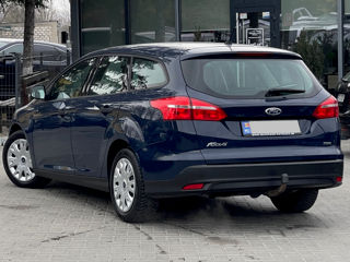 Ford Focus foto 5