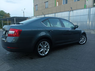 Skoda Octavia foto 4