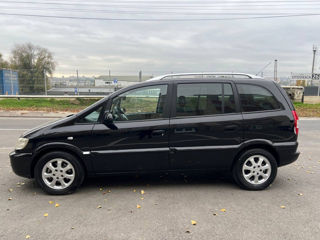 Opel Zafira foto 5