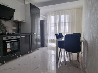 Apartament cu 2 camere, 76 m², Botanica, Chișinău