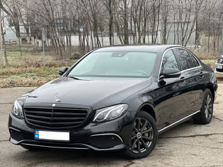 Mercedes E Class foto 2