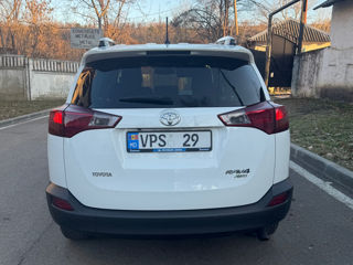 Toyota Rav 4 foto 5