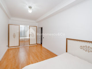 Apartament cu 2 camere, 70 m², Botanica, Chișinău foto 4