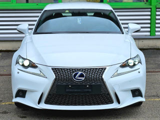 Lexus IS Series foto 2