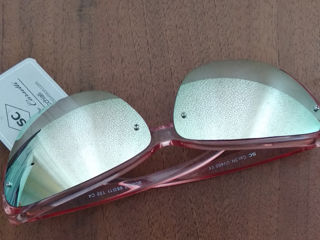 Зеркальные солнечные очки новые Италия UV 400
