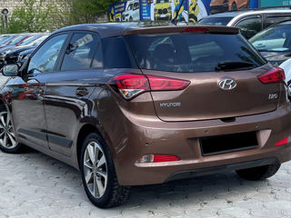 Hyundai i20 foto 3