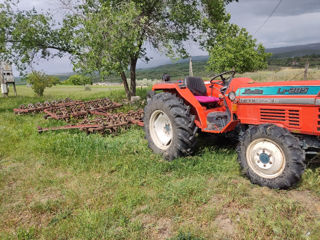 Kubota L1 285