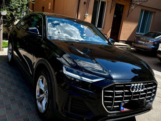 Audi Q8 foto 2