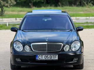 Mercedes E-Class foto 3