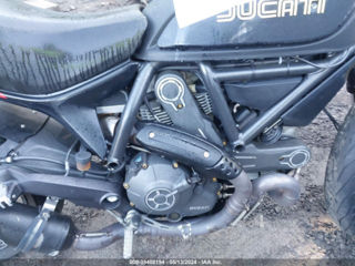 Ducati SCRAMBLER 800 foto 8