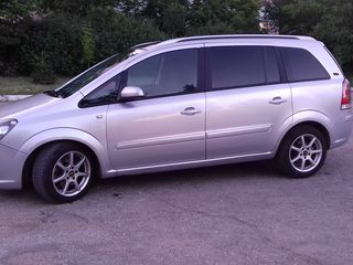 Opel Zafira foto 6