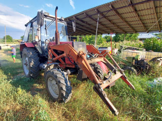 Combina CASE 2188/ Mtz: 1221.2/1025.2/820/Excavator foto 2