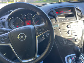 Opel Insignia foto 4