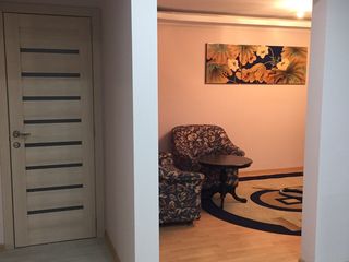 Apartament cu 3 camere, 67 m², Centru, Bălți foto 3