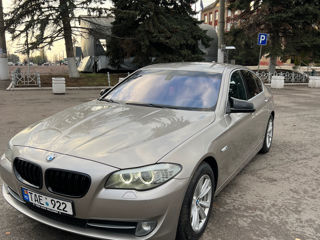 BMW 5 Series foto 3