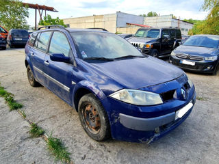 Renault Megane foto 2