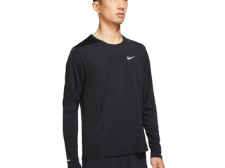 Maleta / Tricou Nike Long Sleeve Nike Dry Fit  PROMOTIE  ORIGINAL marimi XS S M L XL