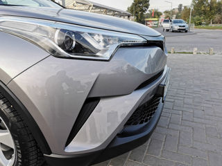 Toyota C-HR foto 6