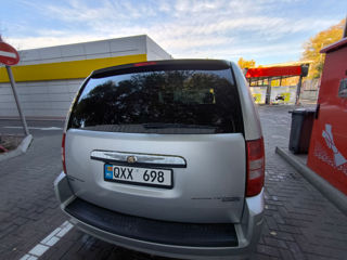 Chrysler Grand Voyager foto 5