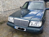 Mercedes Series (W124) foto 5