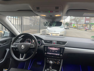 Skoda Superb foto 6