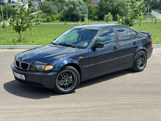 BMW 3 Series foto 2