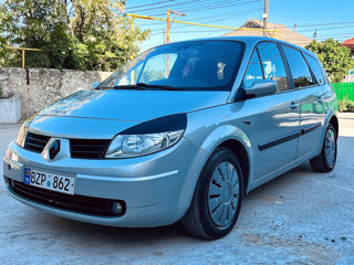 Renault Grand Scenic foto 6