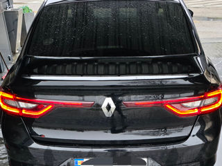 Renault Talisman foto 2