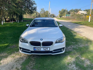 BMW 5 Series foto 5