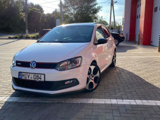 Volkswagen Polo foto 2