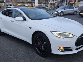 Tesla Model S, 2014 г.