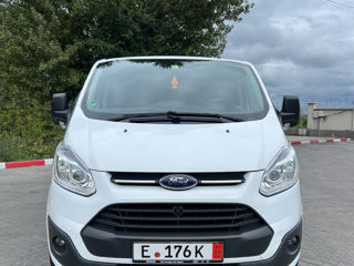 Ford Transit Custom foto 1