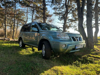 Nissan X-Trail foto 3