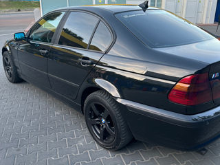 BMW 3 Series foto 4