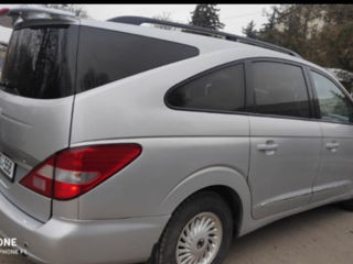 Ssangyong Rodius foto 3