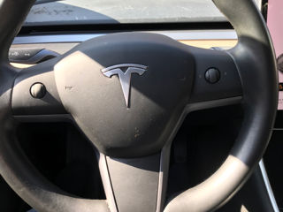 Tesla Model 3 foto 10