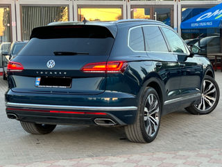 Volkswagen Touareg foto 4