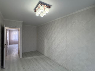 Apartament cu 3 camere, 60 m², Autogara, Bălți foto 2