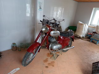 Jawa 360 foto 1