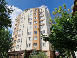 Apartament cu 2 camere, 57 m², Buiucani, Chișinău