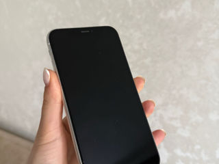 Продам Iphone Xr 128 foto 2