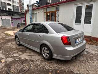 Chevrolet Lacetti foto 3