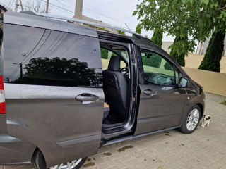 Ford Tourneo Courier foto 5