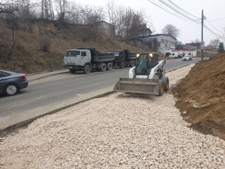 Bobcat kamaz demolarea si evacuare buldoexcavator ,вывоз стороительного мусора. foto 4