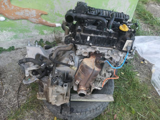 Motor+cutia de viteze+generator+conector tavă de eșapament+suport motor original dacia logan 2019 foto 7