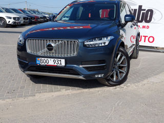 Volvo XC90 foto 1