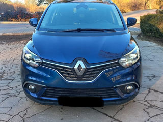 Renault Grand Scenic foto 2